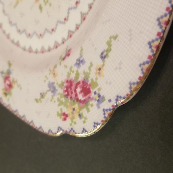 Vintage Royal Albert Bone China Petit Point Cross Stitch Rose Floral Plate Large - Picture 3 of 6